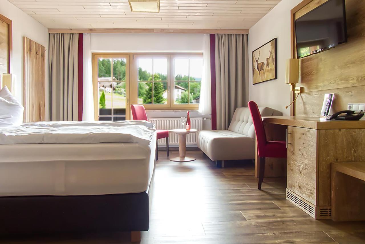 Garnihotel Zur Linde - Bayerischer Wald - Aktivcard Mit 154 Kostenfreien Leistungen - Kostenloser Parkplatz Lohberg Zewnętrze zdjęcie